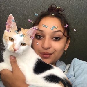 Meet your Posher, Abby